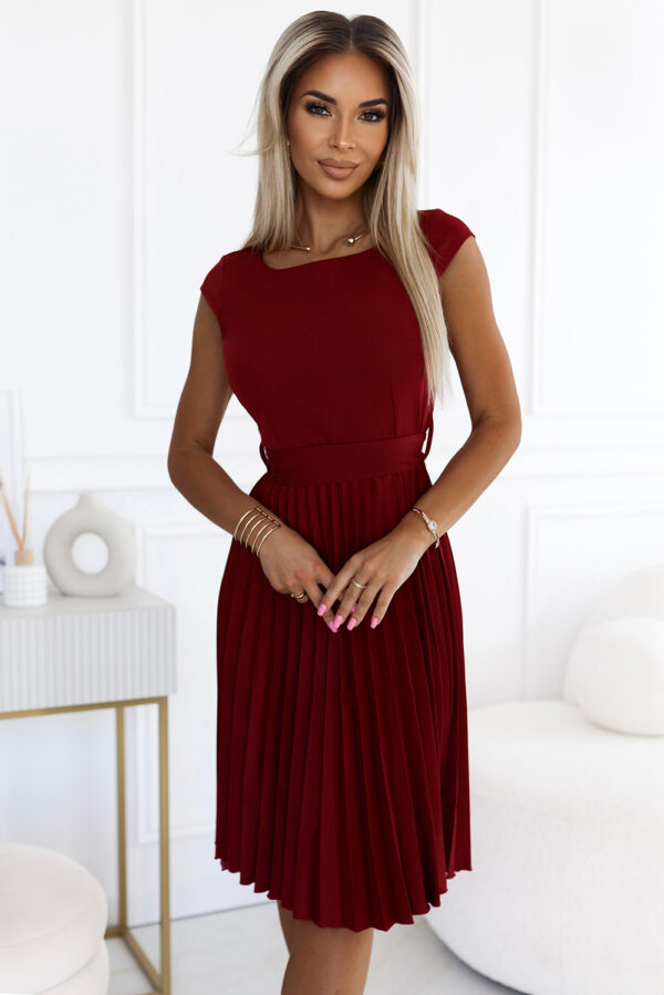 311-15 LILAC Pleated dress with short sleeves and belt - BORDO