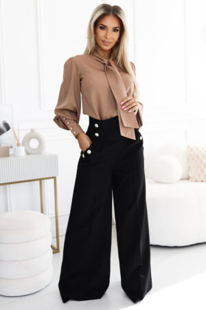 496-2 Elegant leather bottoms made of kieszeniami