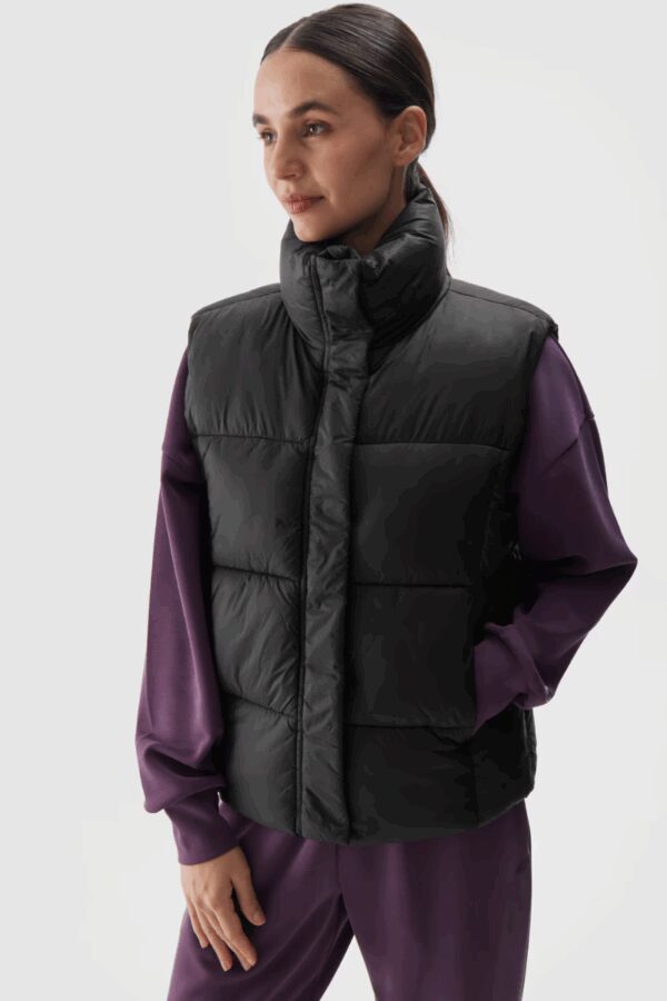 4f Polar Black állógallérral