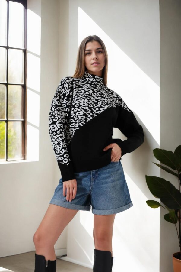 90315 Dewberry Half Turtleneck Leopard Womens Sweater-BLACK