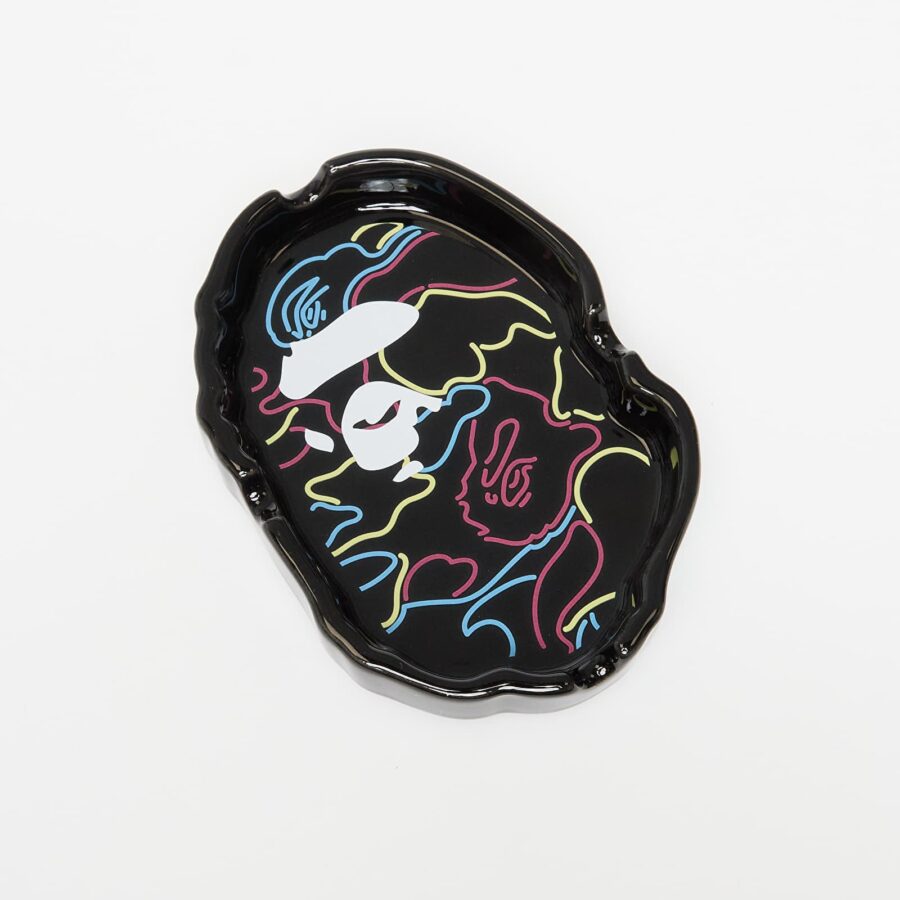 A BATHING APE Neon Camo Ape Head Ashtray Black Universal-alacsony-ár