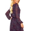 Airy dress with a Numoco neckline