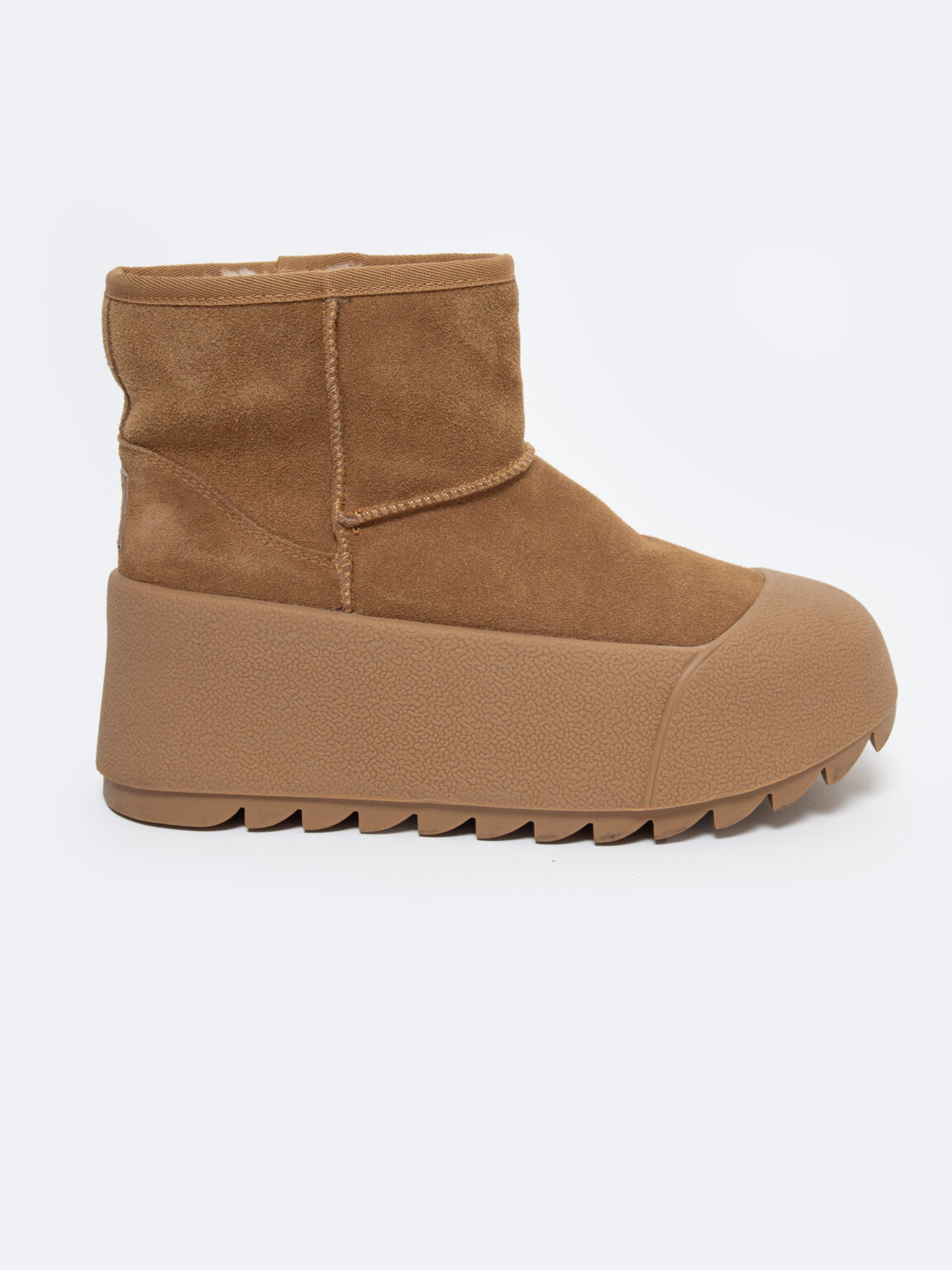 BIG STAR SHOES Bélelt Velúr Hótalpak Platformon Big Star