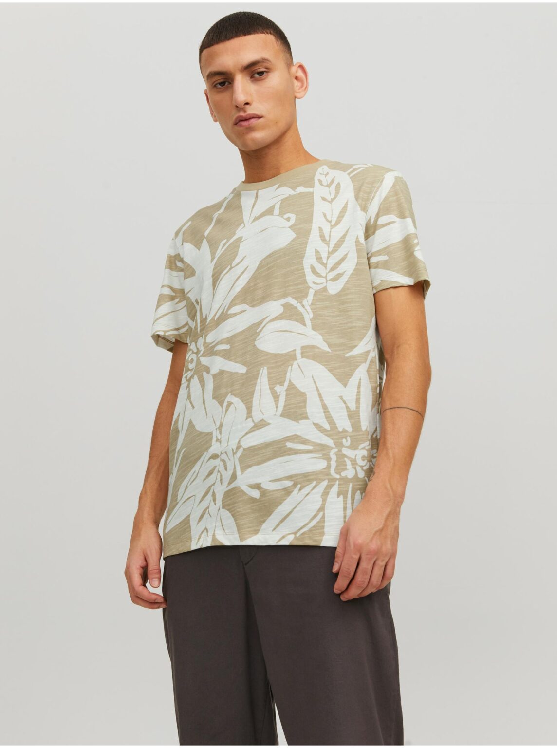 Beige men's patterned T-shirt Jack & Jones Tropic - Men's