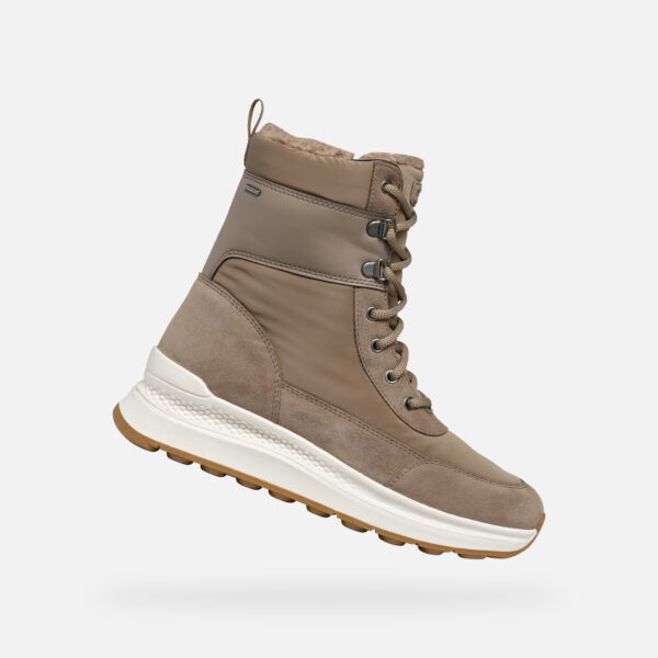 Beige women's ankle boots Geox Spherica Actif X2 - Women's