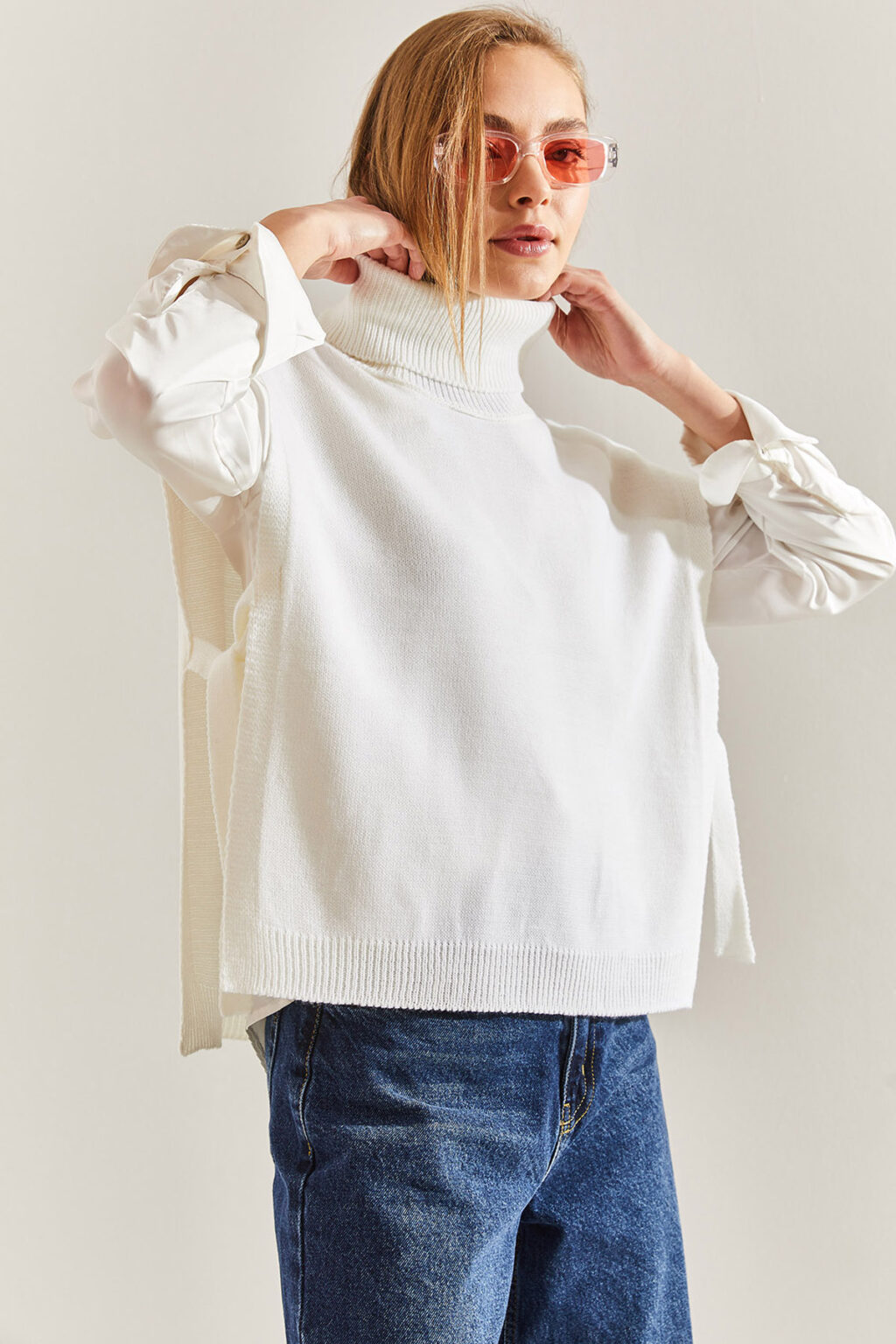 Bianco Lucci Women's Turtleneck Belt Tie Knitwear Sweater