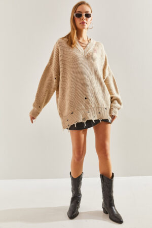 Bianco Lucci Women's V-Neck Ripped Patterned Knitwear Sweater
