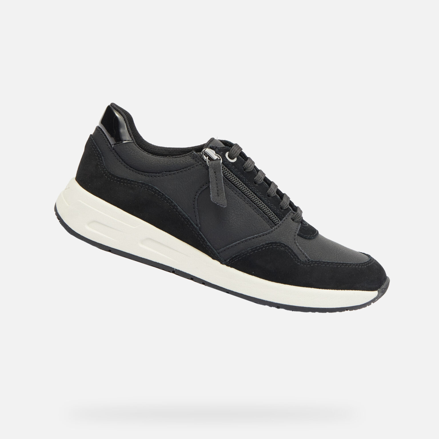 Black Women's Sneakers Geox Bulmya - Women