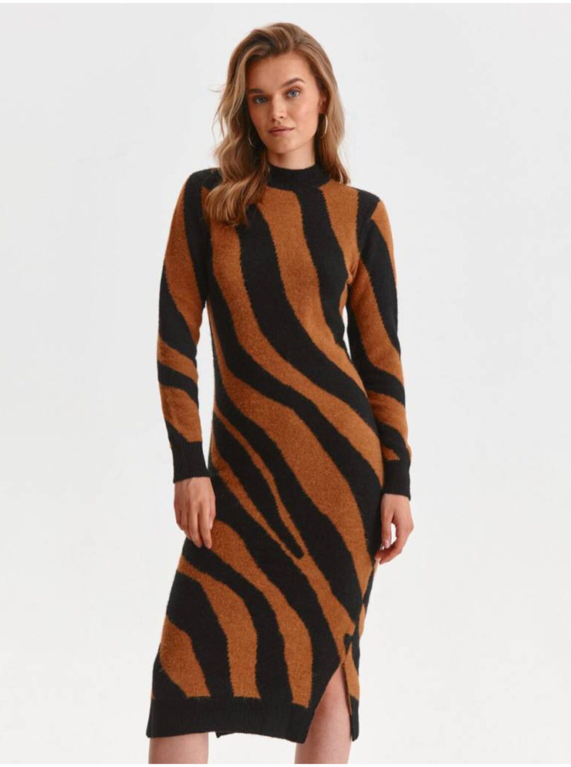 Black-brown women's patterned sweater dress with slits TOP SECRET - Women