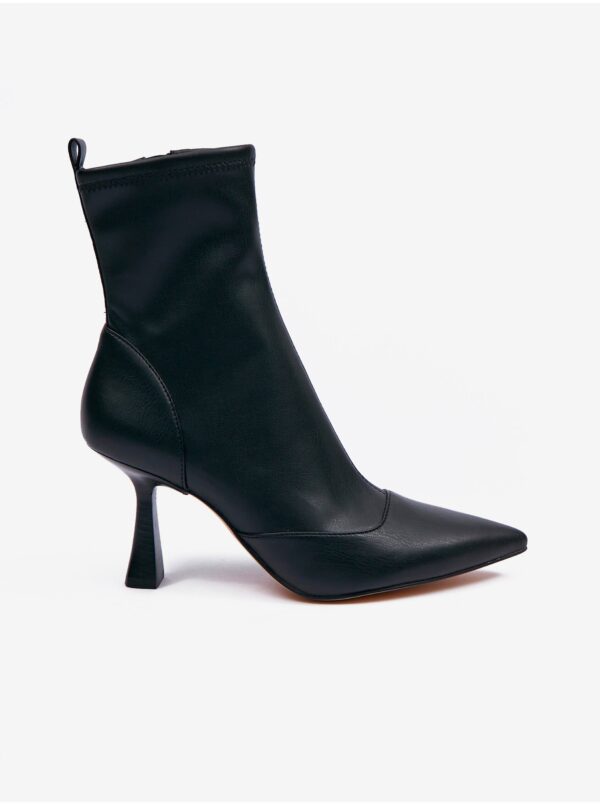 Black women's ankle boots with heels Michael Kors Clara - Women's