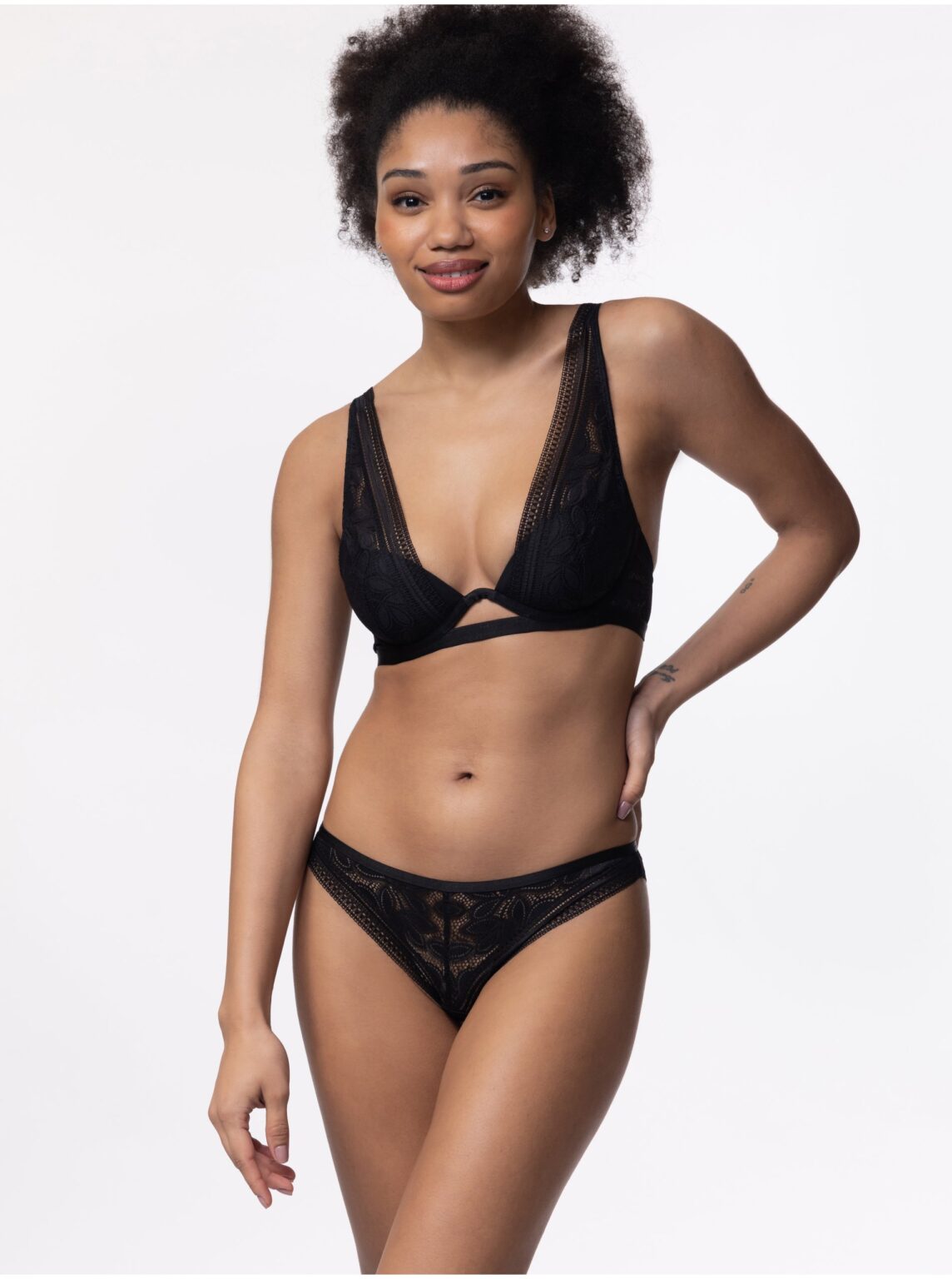 Black women's lace bra DORINA Astrid - Women's