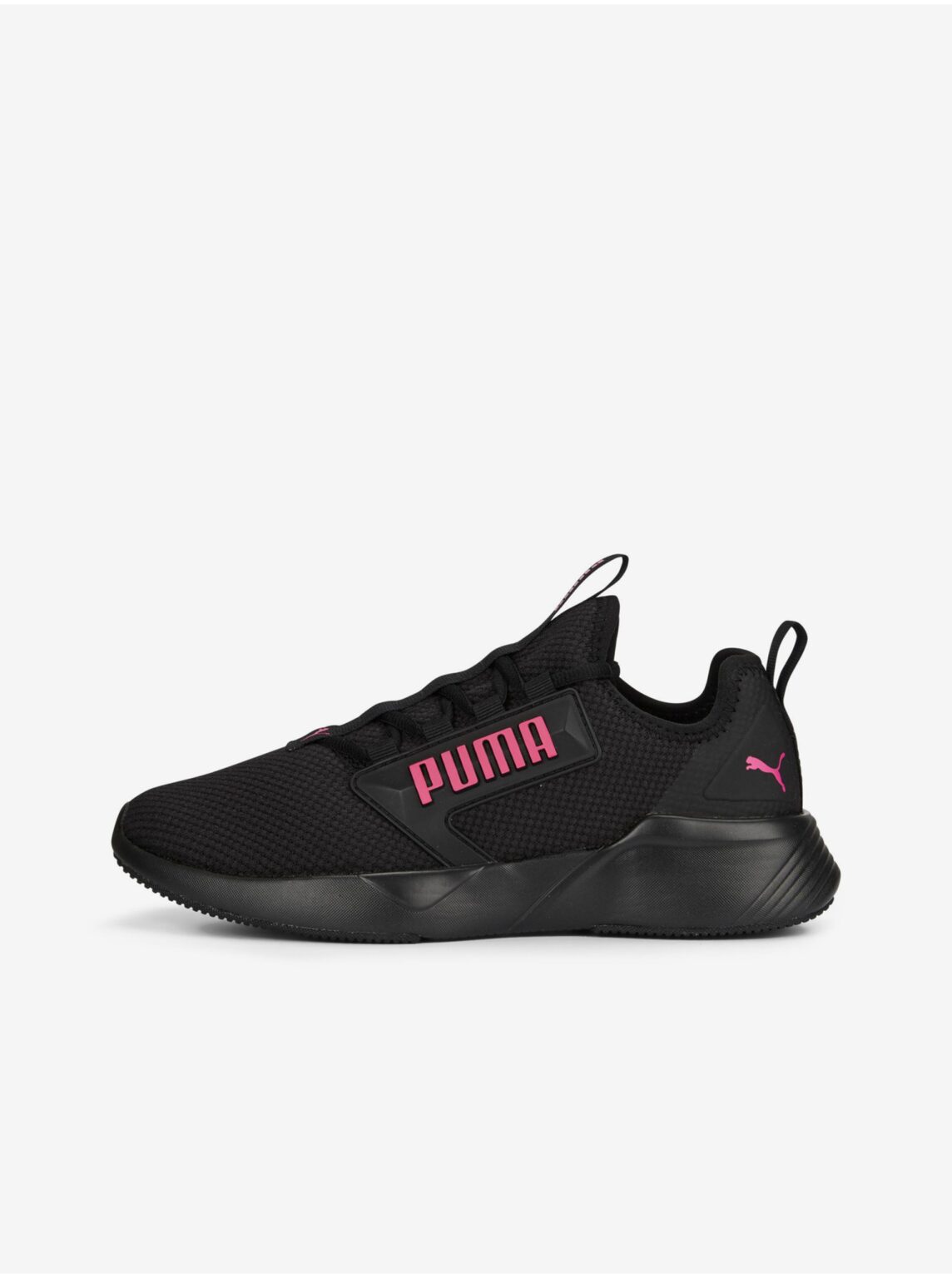 Black women's sneakers Puma Retaliate - Women's