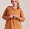 Blouse with a braided neckline brown