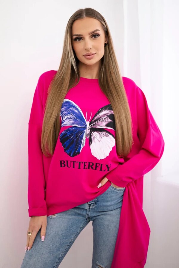 Blouse with an oversize fuchsia print