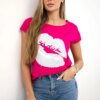 Blouse with fuchsia lip print