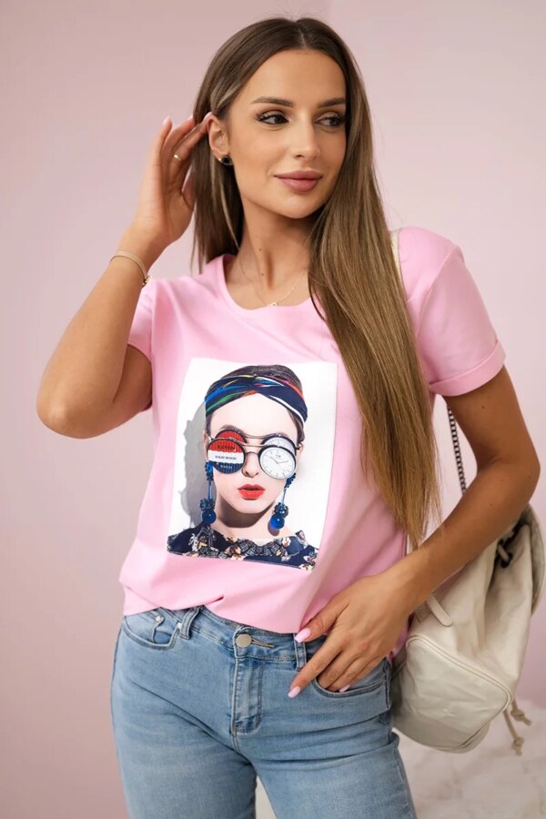 Blouse with women's graphics powder pink