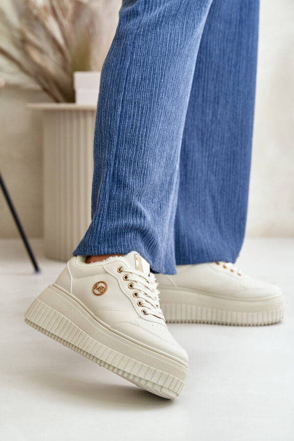 Boto Sneakers Női sportcipő szigetelt masszív bézs talpon Ardiela