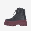 Burgundy-black leather ankle boots with fur Tamaris - Ladies