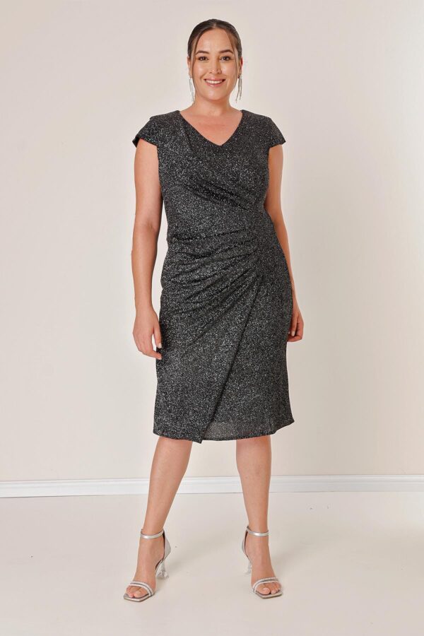 By Saygı plus size Lycra ezüstös ruha elöl draped holdujjal bélelt