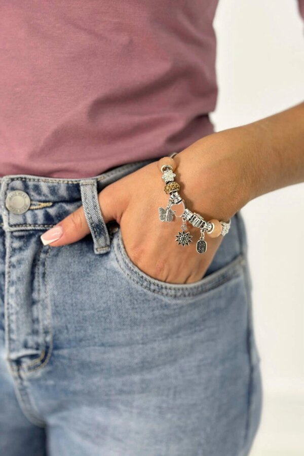 Camel bracelet