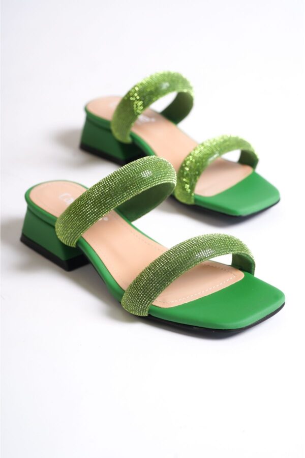 Capone Outfitters Short Heeled