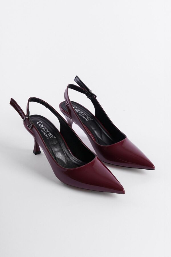 Capone Outfitters Stony Buckle Stiletto