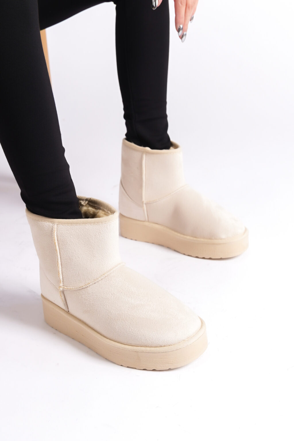 Capone Outfitters Thick Sole