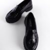 Capone Outfitters Trak Sole Tasseled Women's Loafer