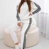 Cotton set with white stripes