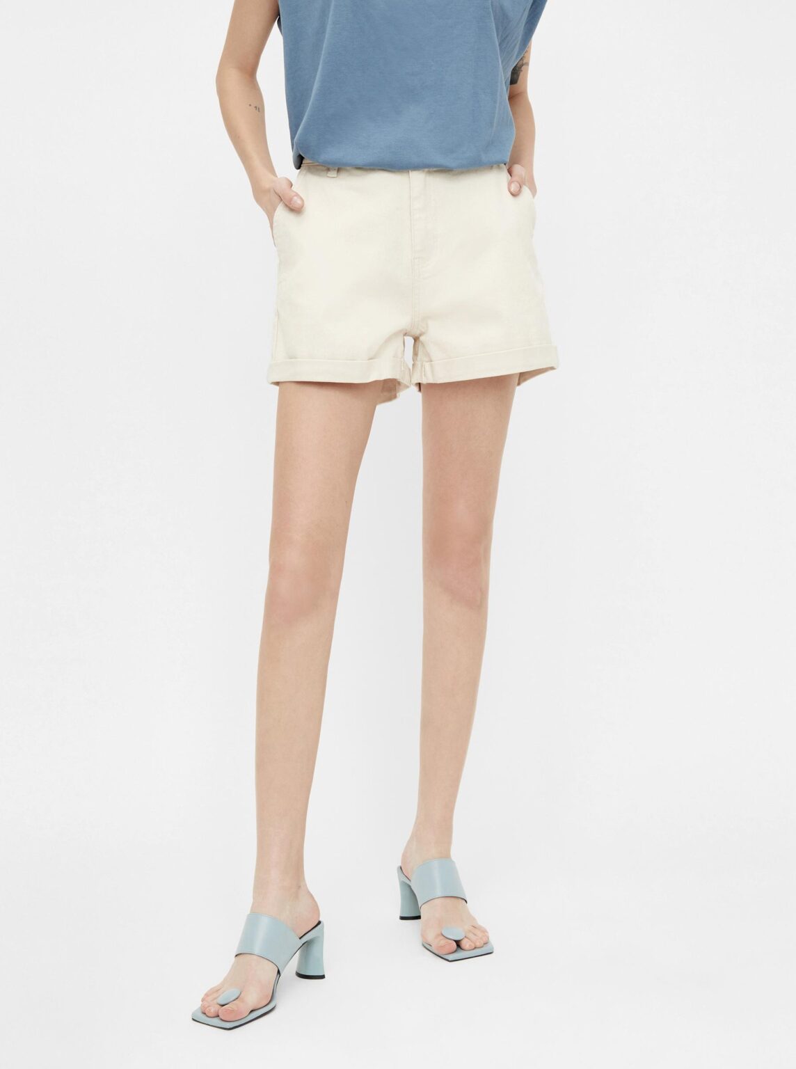 Cream denim shorts . OBJECT Penny - Women