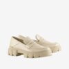 Cream women's moccasins on platform Högl Vince - Women's