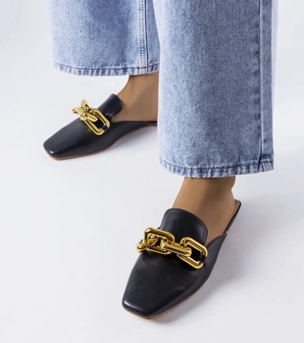 D/CEO Beige sandals Rosina