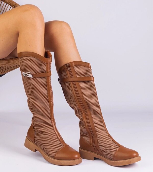 D/CEO Black cowboy boots on the block heel Abigail
