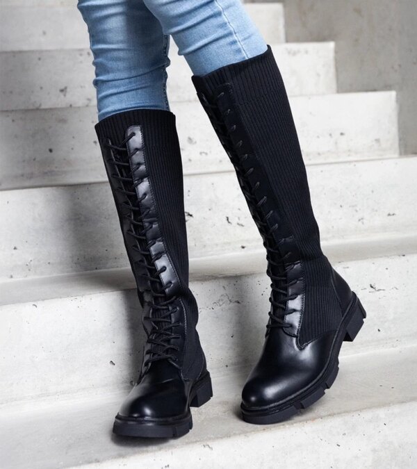 D/CEO Black insulated boots Castro