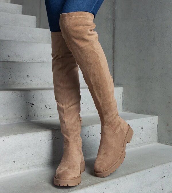D/CEO Black insulated boots Castro