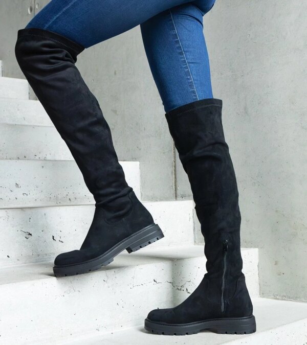 D/CEO Black insulated boots Castro