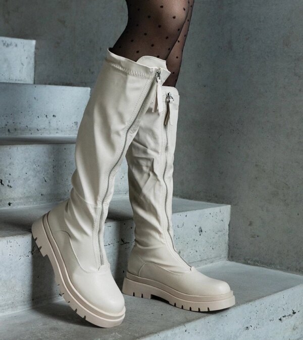 D/CEO Black insulated boots Castro