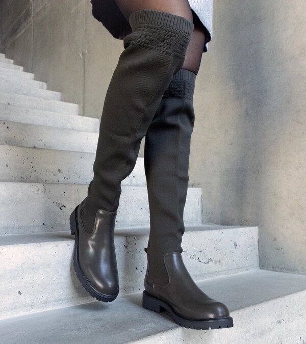 D/CEO Black insulated boots Castro