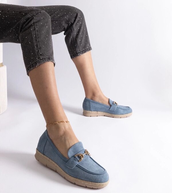 D/CEO Black loafers Hashtag