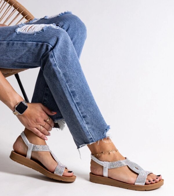 D/CEO Black sandals on a block heel Millo