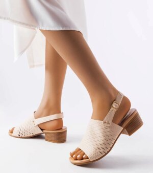 D/CEO Black sandals on a block heel Millo