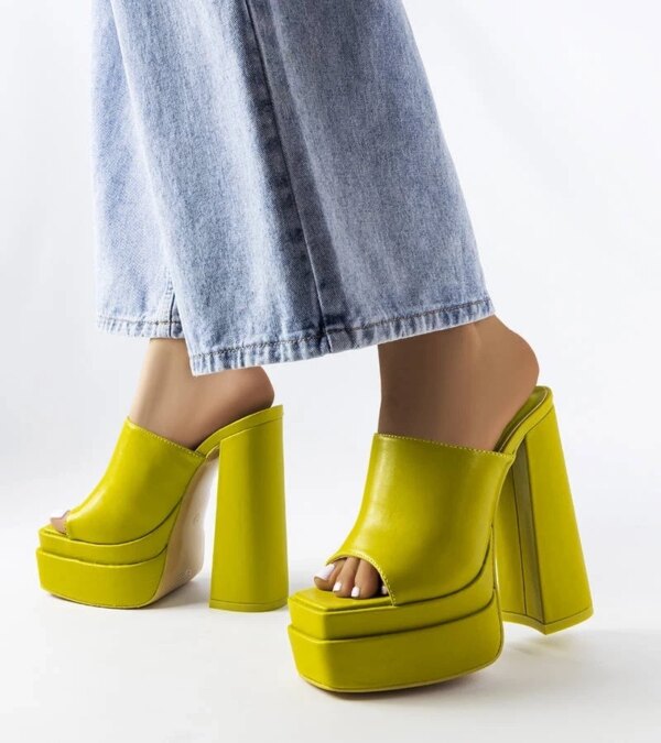 D/CEO Grey pumps Gemma