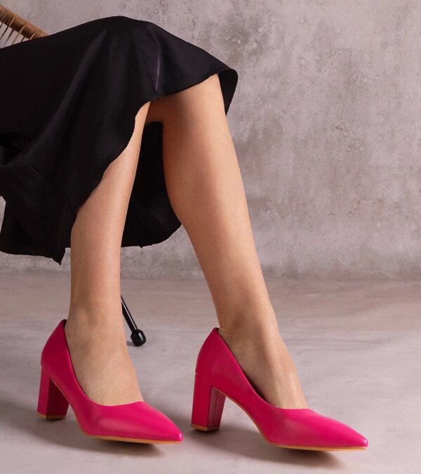 D/CEO Silver pumps CowGirl