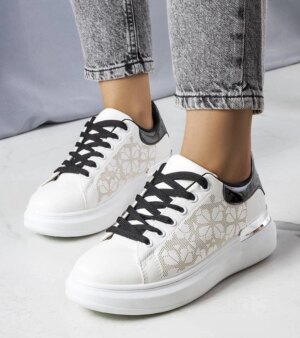 D/CEO White trainers Justar