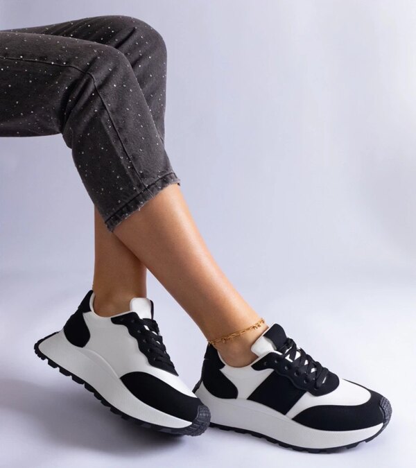 D/CEO White trainers Justar