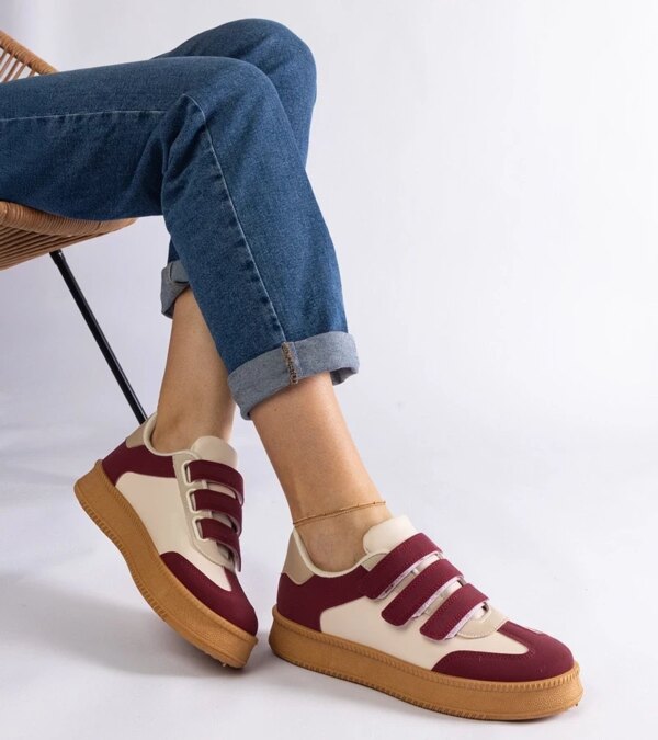 D/CEO White trainers Justar