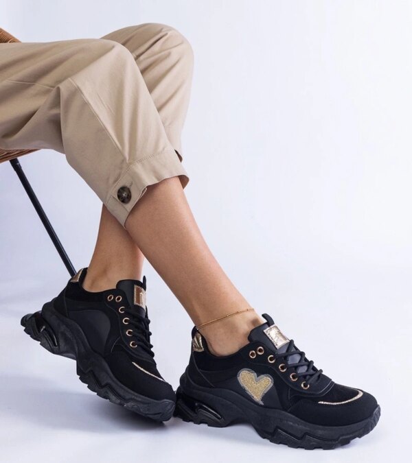 D/CEO White trainers Justar