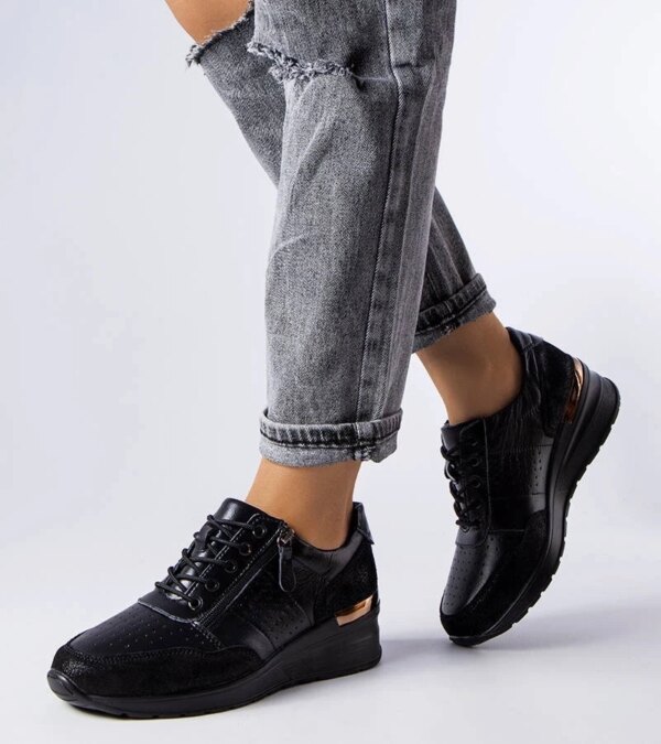 D/CEO White trainers Justar