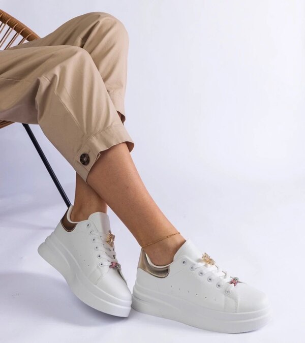 D/CEO White trainers Justar