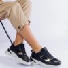 D/CEO White trainers Justar